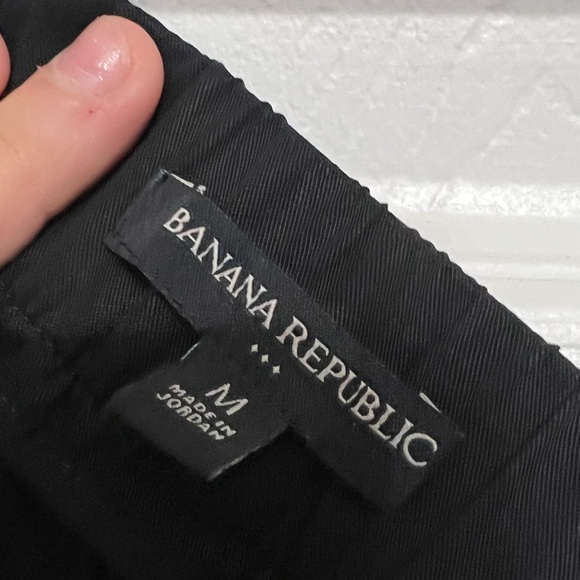 Banana republic capris/cargo pants size M - Picture 3 of 3